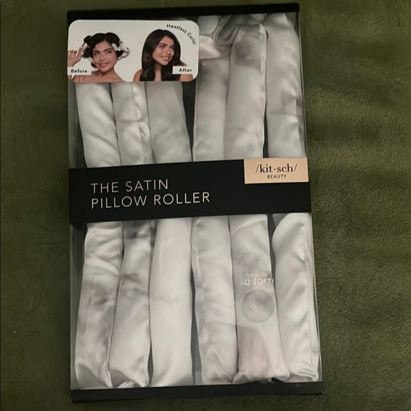 Kit-Sch Satin Pillow Roller - Picture 1 of 1